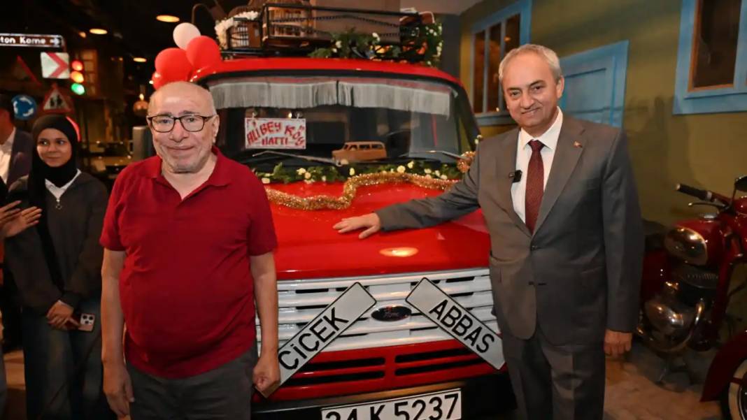 “Çiçek Abbas” Yıllar Sonra Aynı Direksiyona Oturdu 1